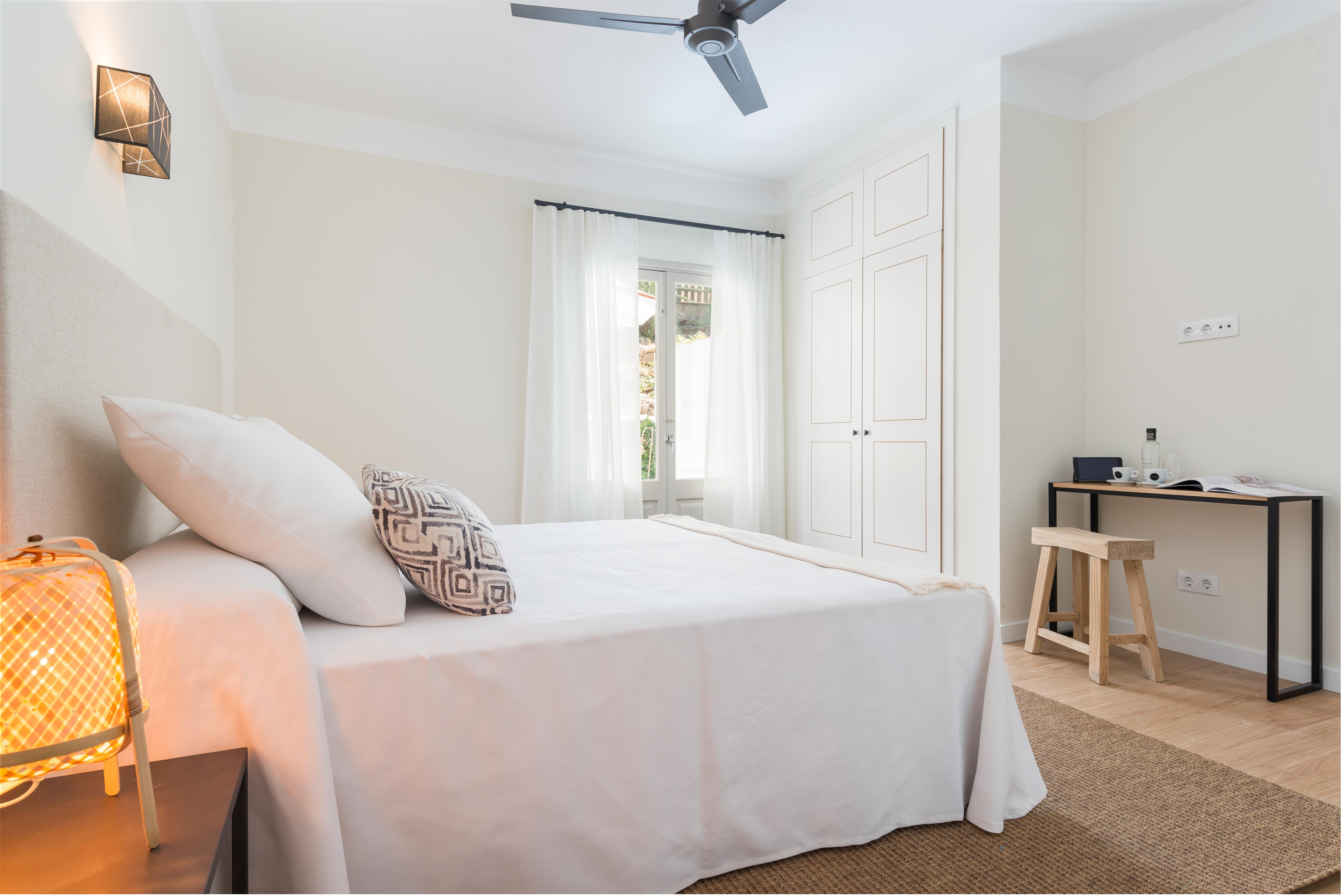 Boutique Hotel Oriola Cala de Sant Vicenc 외부 사진