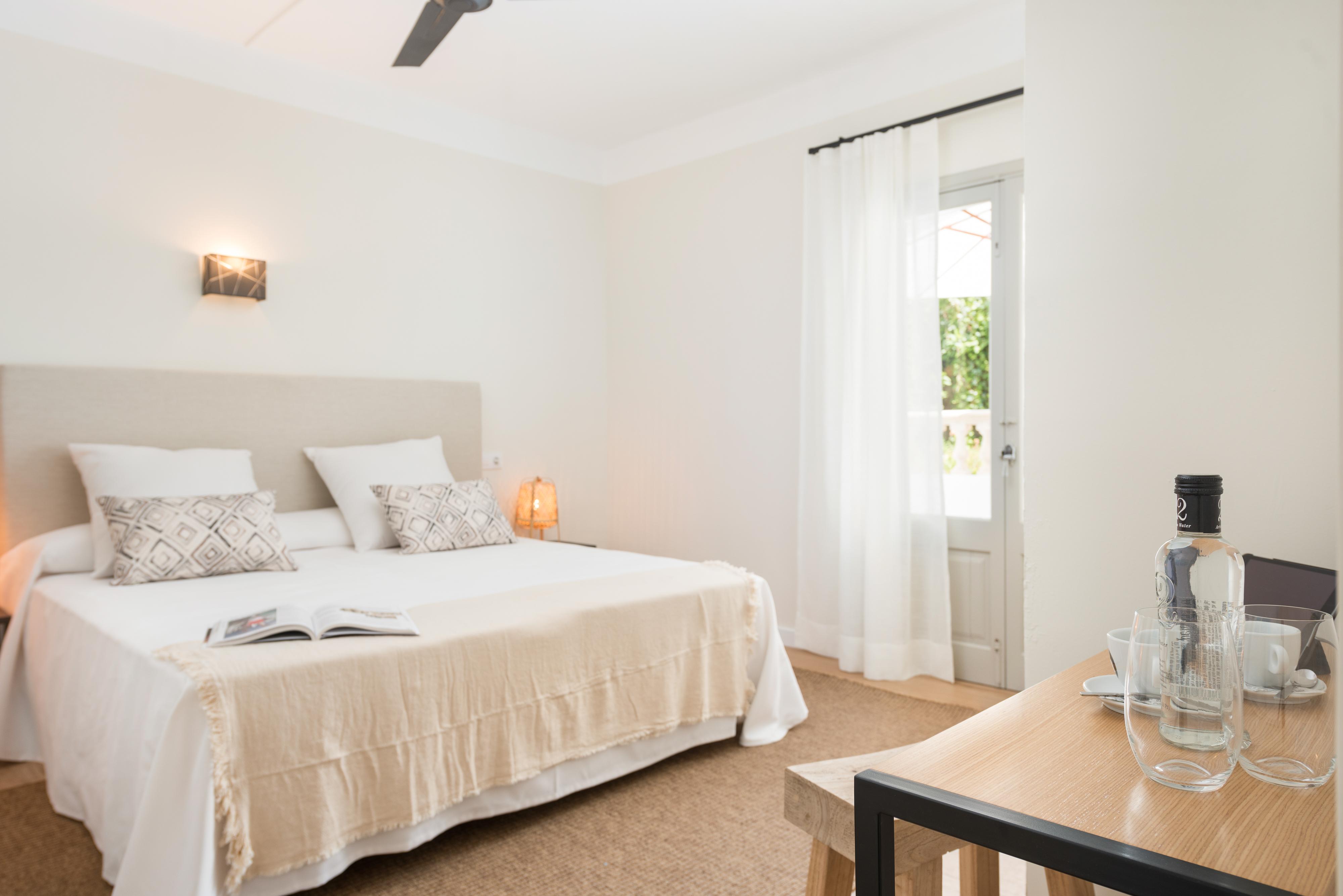 Boutique Hotel Oriola Cala de Sant Vicenc 외부 사진