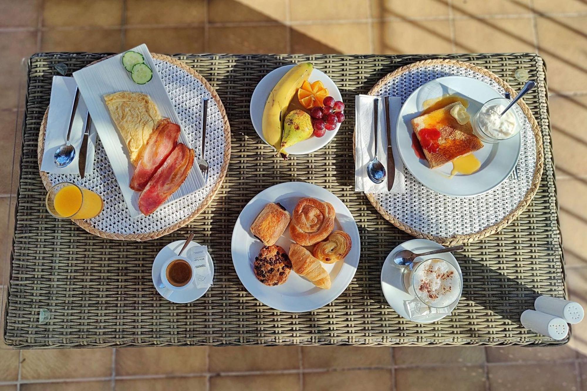 Boutique Hotel Oriola Cala de Sant Vicenc 외부 사진