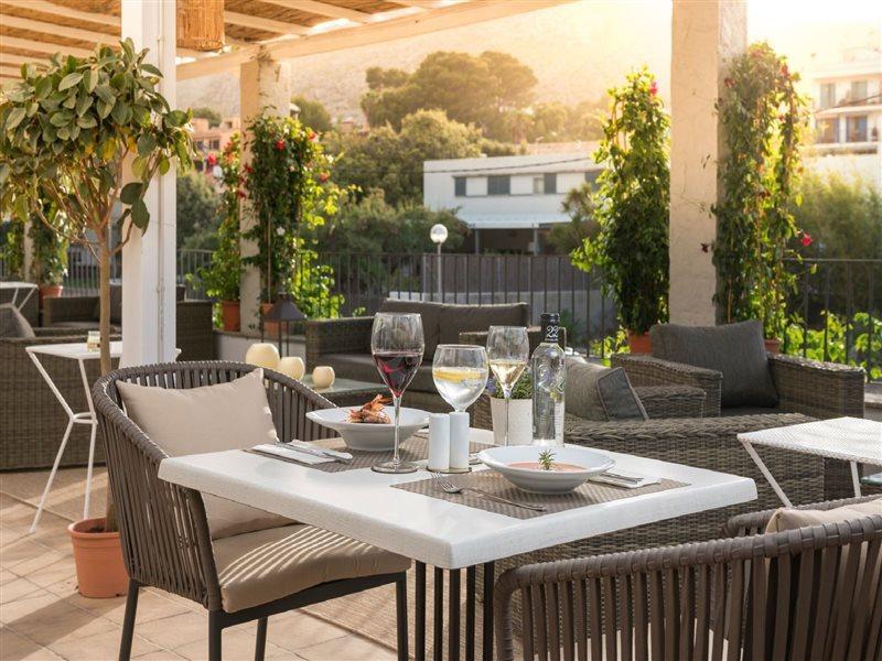 Boutique Hotel Oriola Cala de Sant Vicenc 외부 사진
